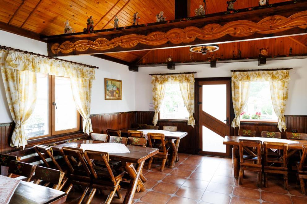 La Coltul Castelului Bran Boutique酒店 外观 照片