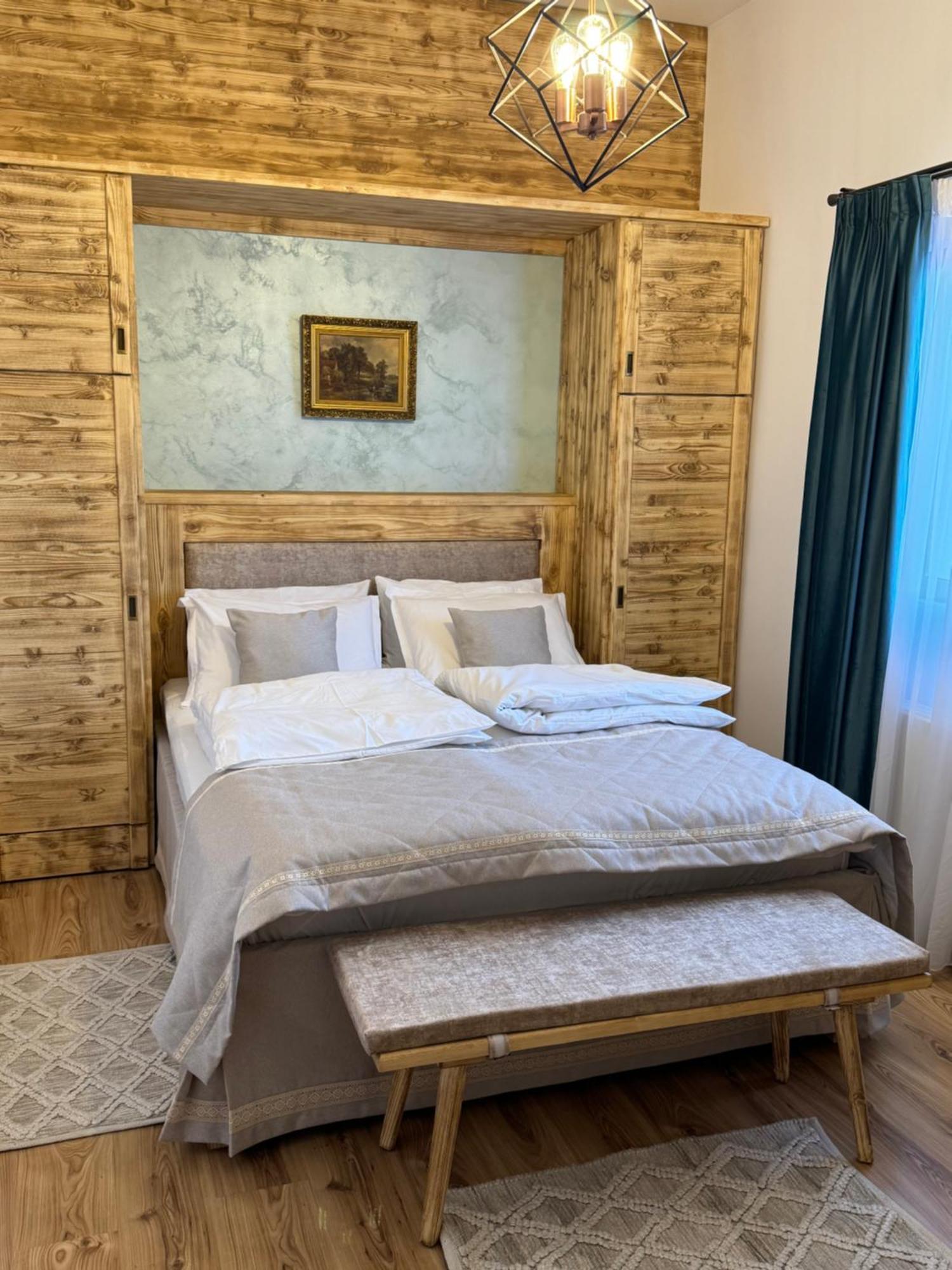 La Coltul Castelului Bran Boutique酒店 外观 照片