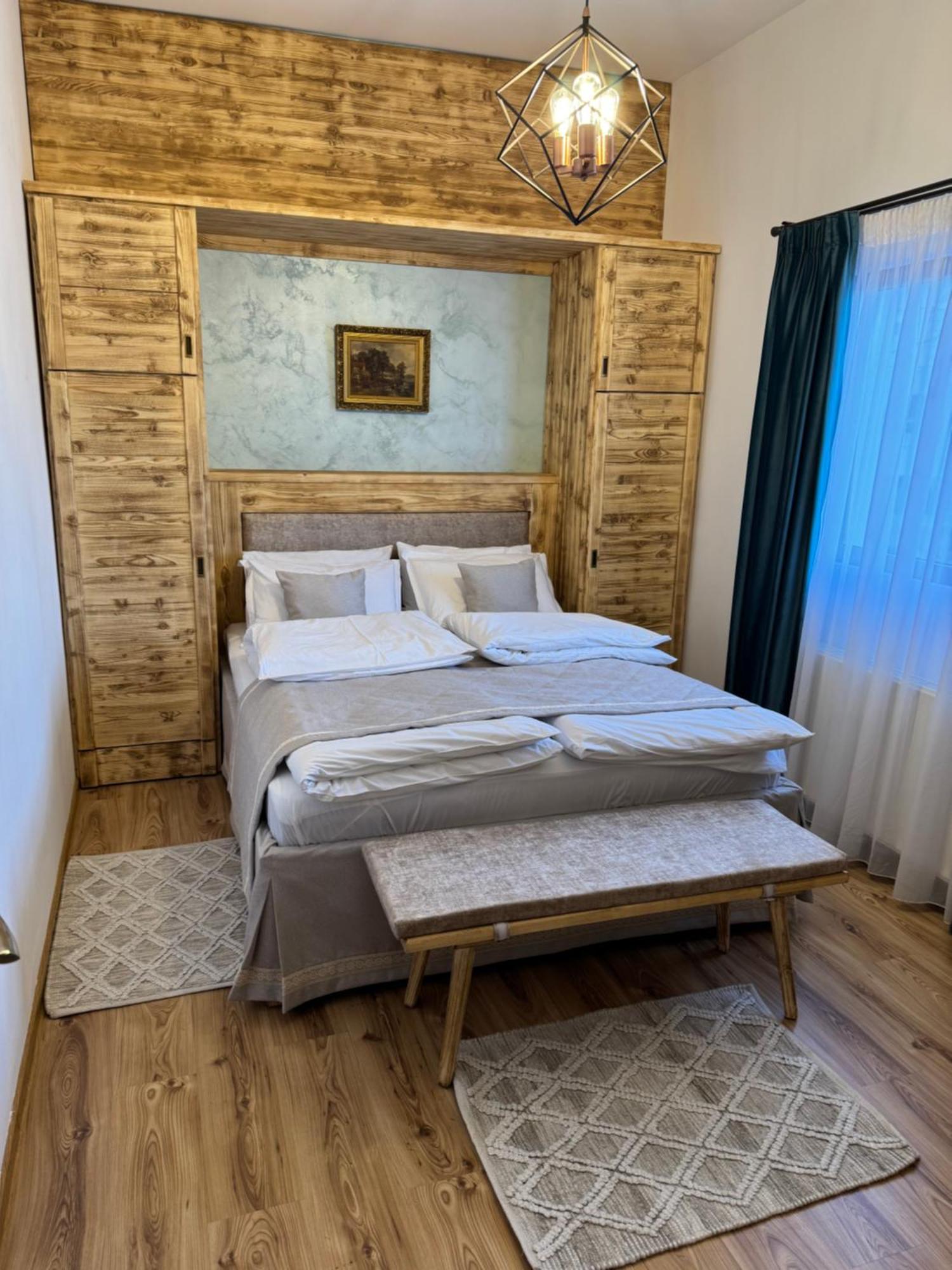 La Coltul Castelului Bran Boutique酒店 外观 照片